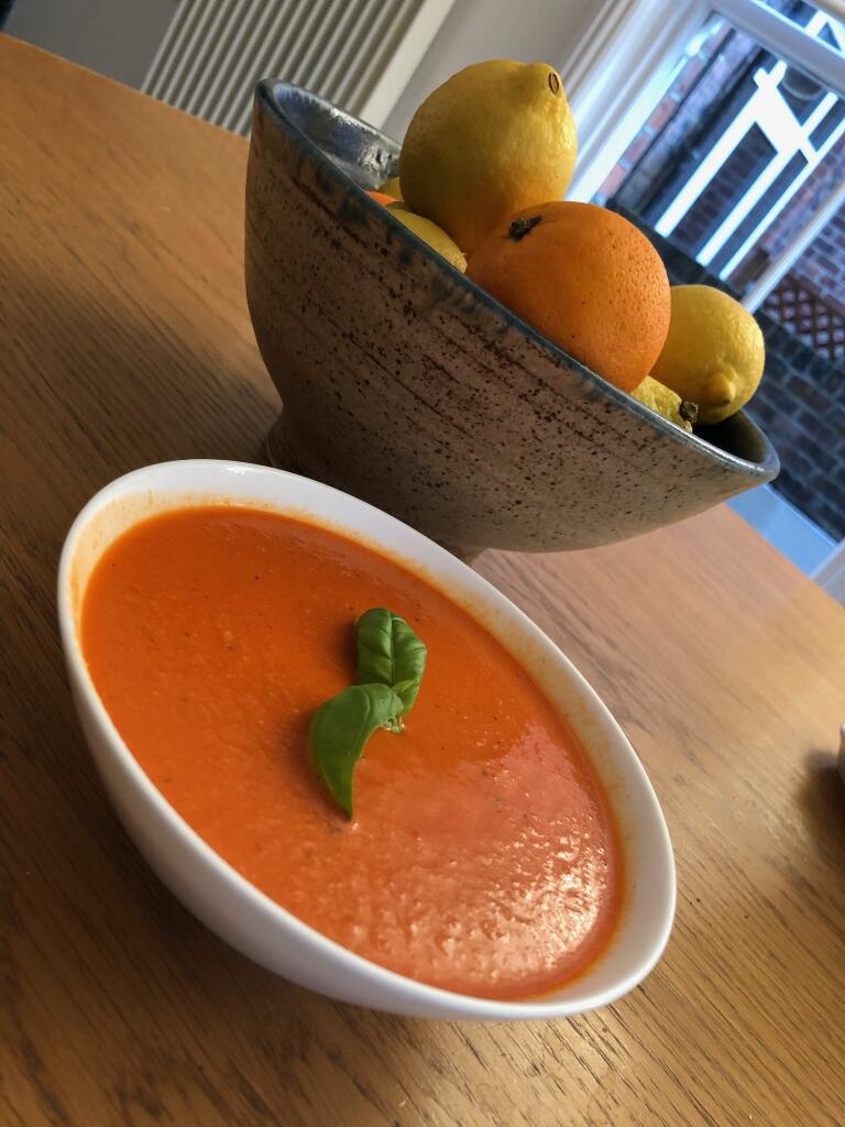 ROASTED RED PEPPER & TOMATO SOUP