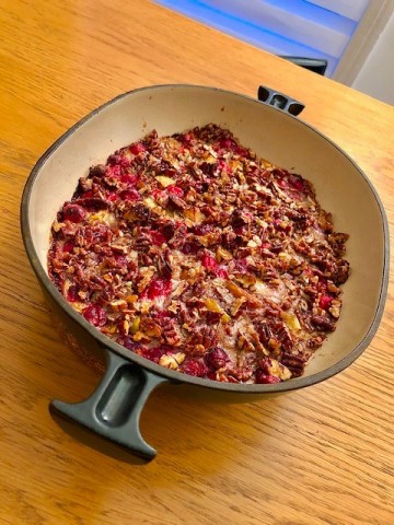 Apple & cranberry baked oats
